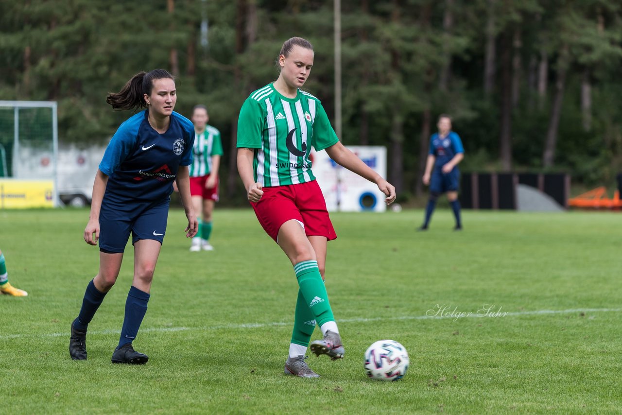 Bild 253 - F SV Boostedt - SV Fortuna St. Juergen : Ergebnis: 2:1